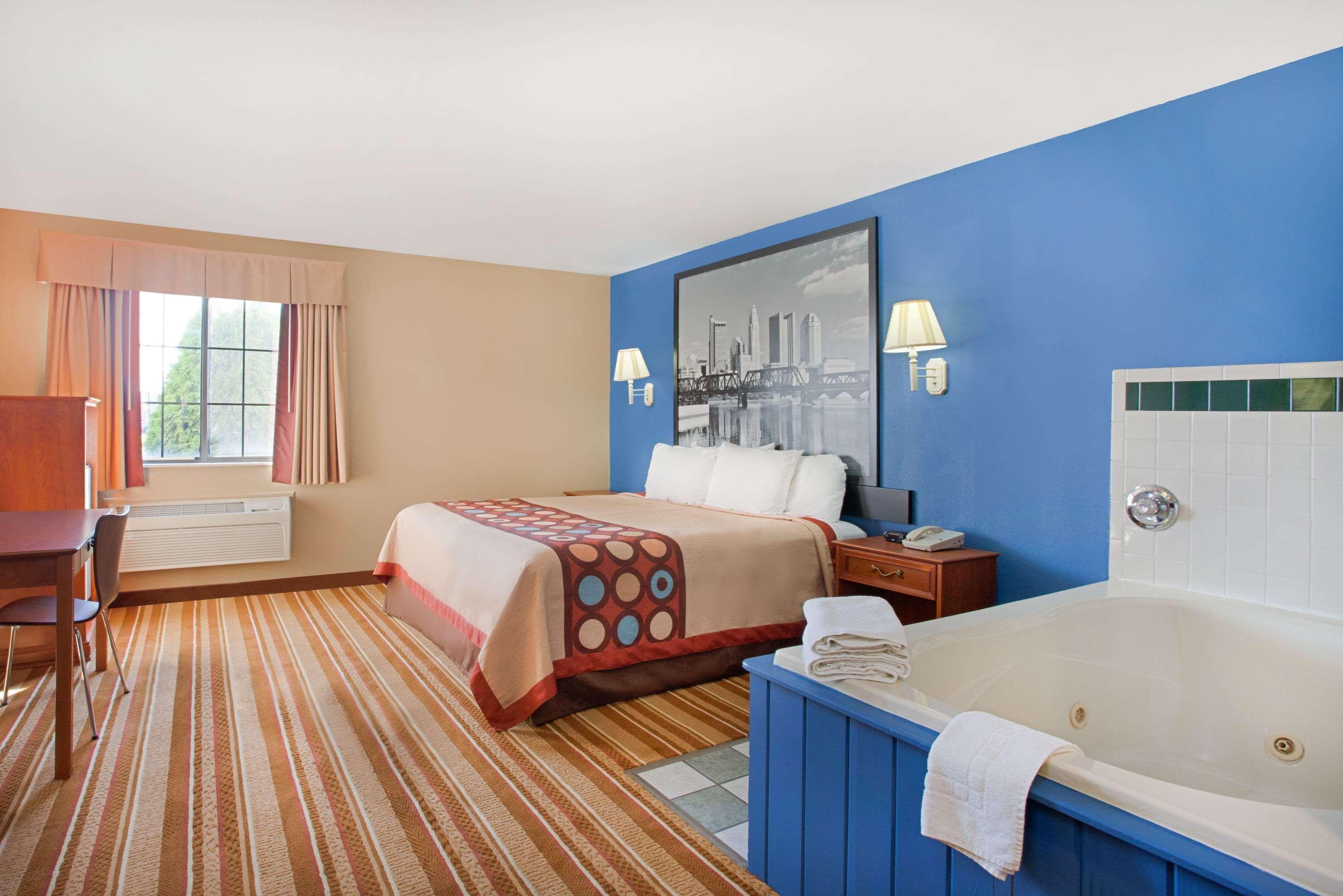 ซูเปอร์ 8 บาย วินด์แฮม ดีไฟแอนซ์ Hotel Defiance ภายนอก รูปภาพ